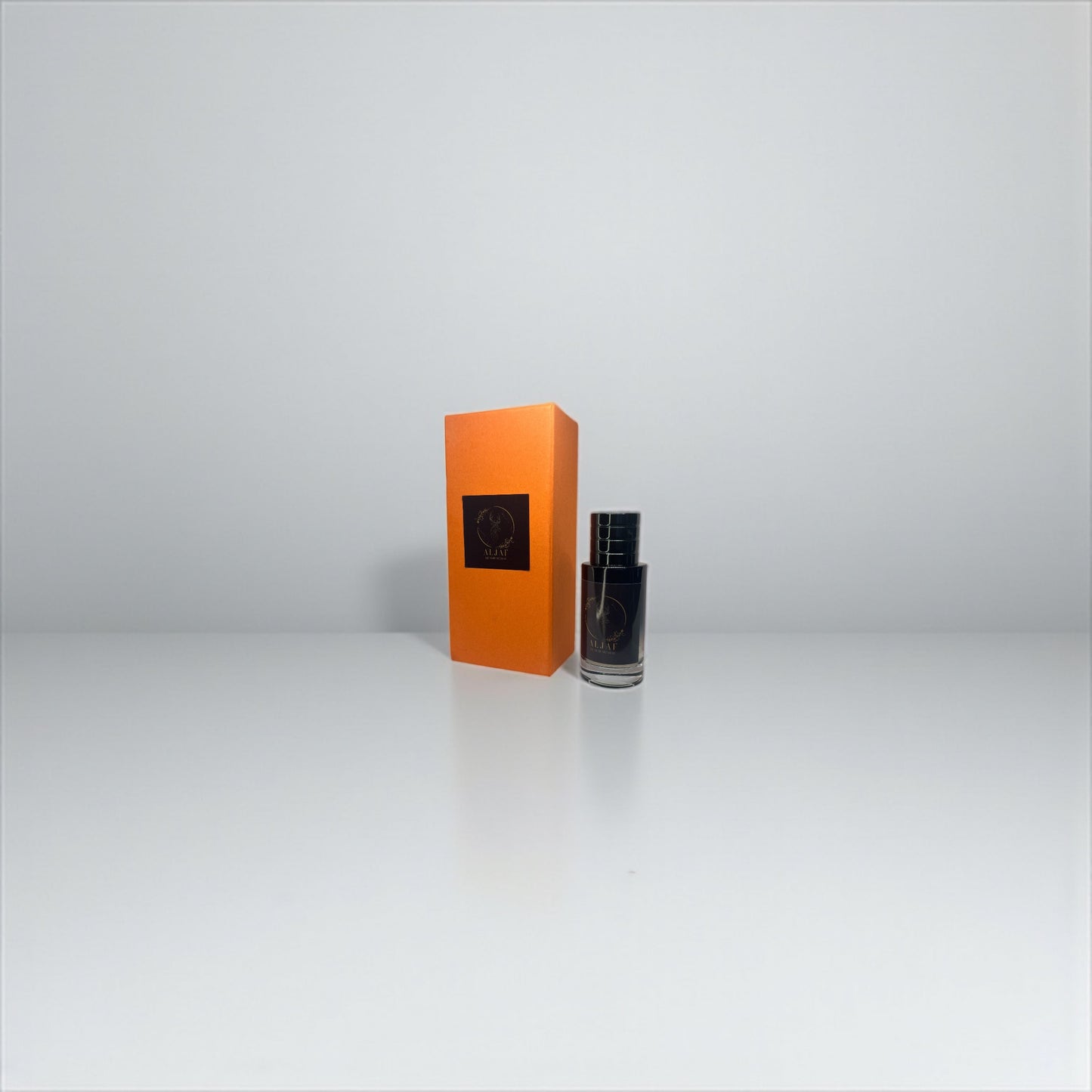 WHITE OUD
